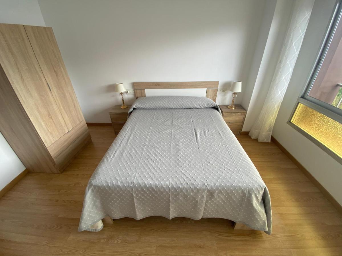 Apartamento Centrico Con Vistas Y Cerca De Playa Puentedeume Exterior foto